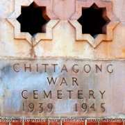 Commonwealth_War_Cemetery_02