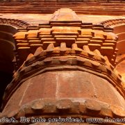 Hatikumrul_Navaratna_Temple_05