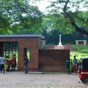 Comilla_War_Cemetery_01